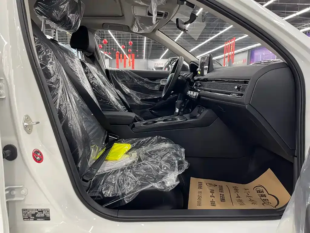 Honda Civic 2025 из CN, фото 4