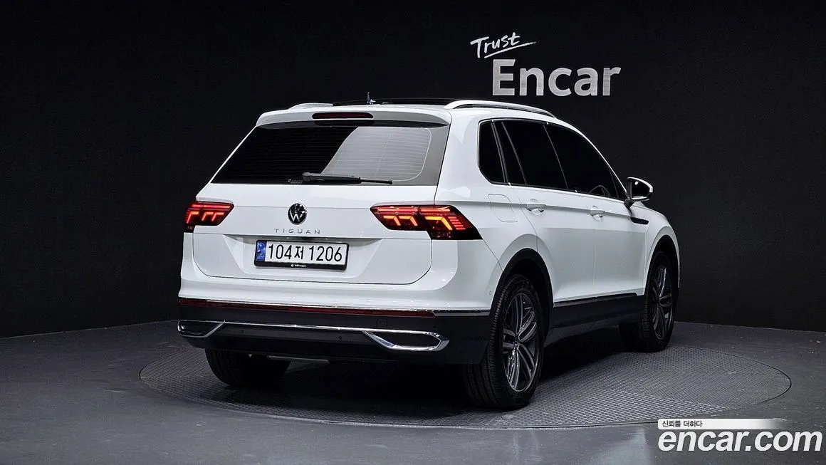 Volkswagen Tiguan 2023 из KR, фото 2