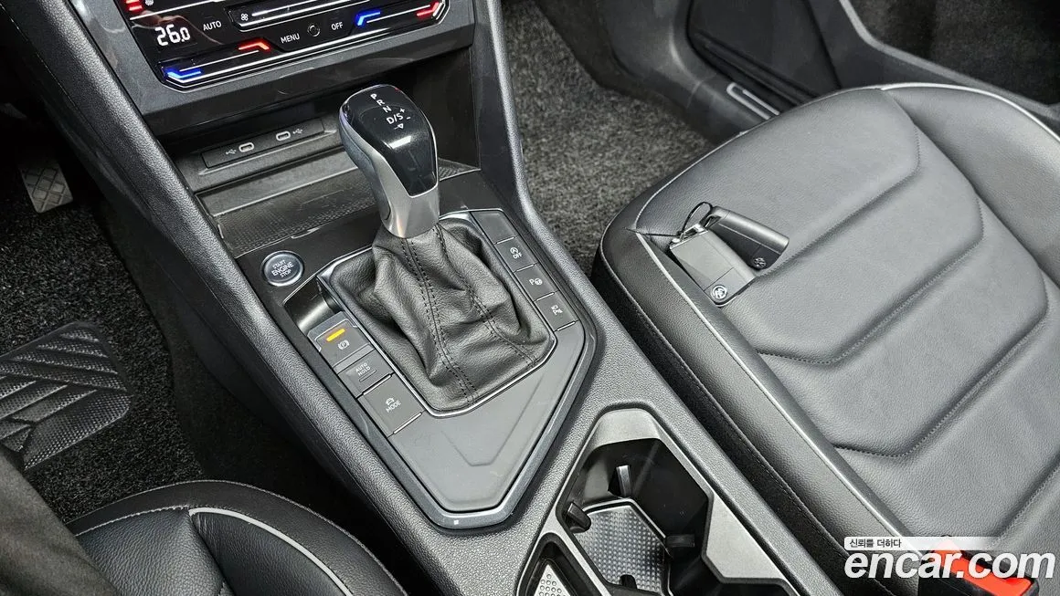 Volkswagen Tiguan 2023 из KR, фото 9