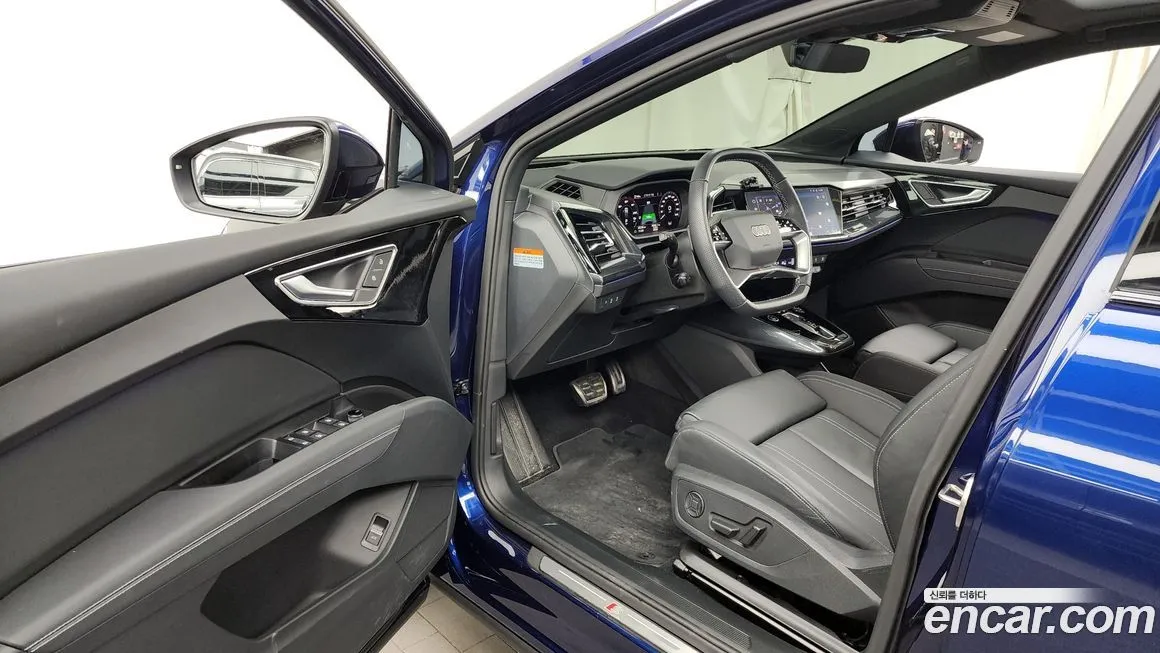 Audi Q4 e-tron 2023 из KR, фото 10