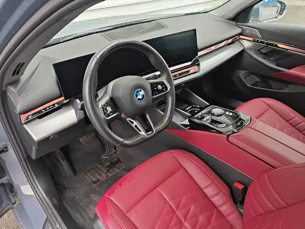 BMW i5 2024 из CN, фото 3