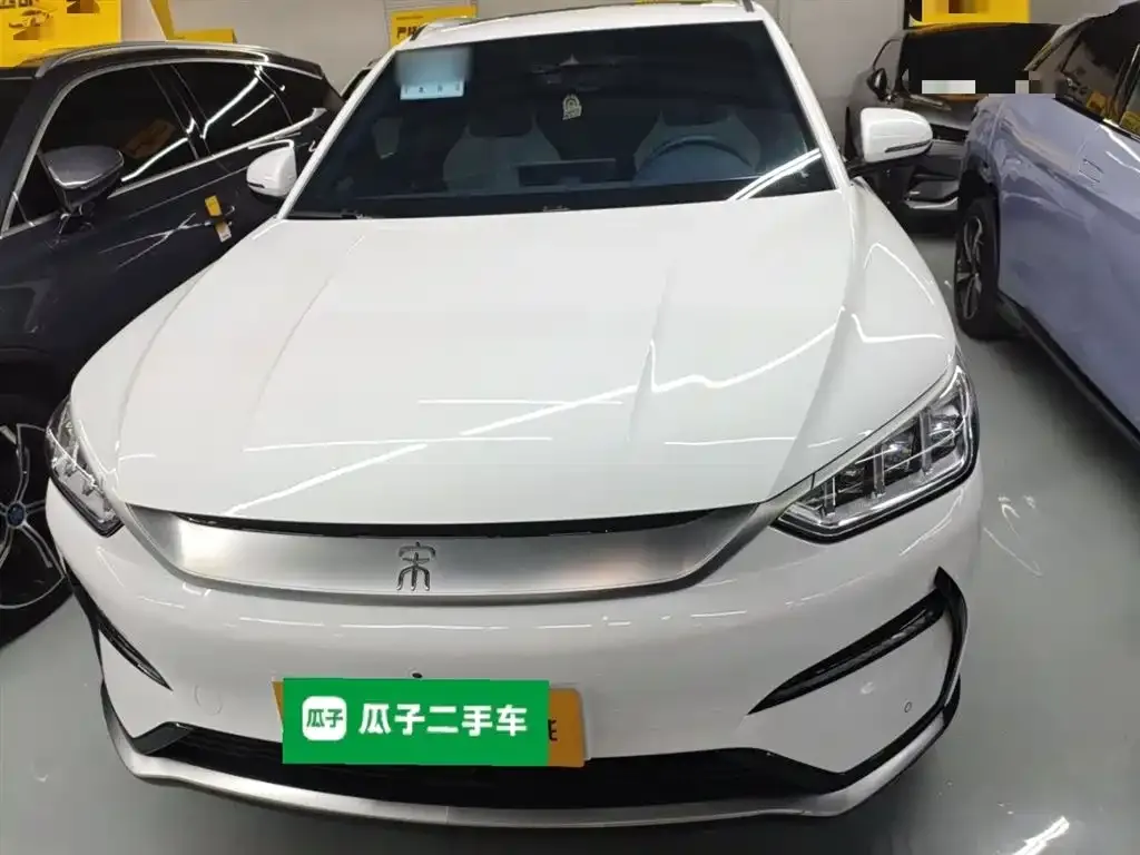 BYD PLUS New Energy — фото 3