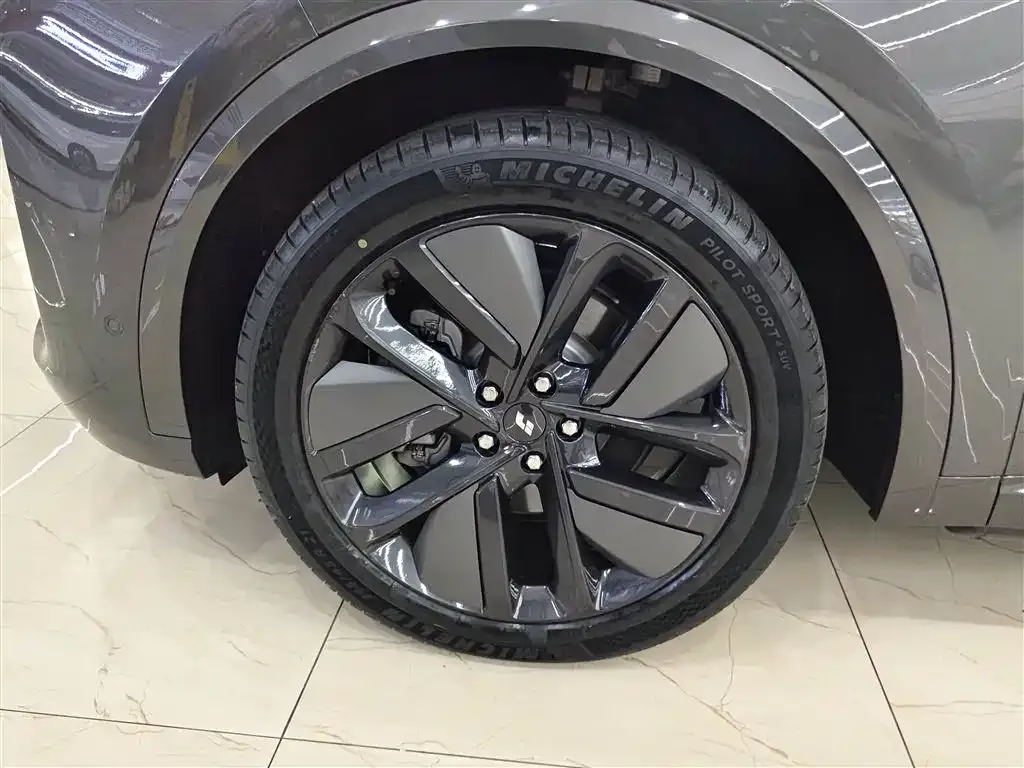 Li Auto L9 2023 из CN, фото 3