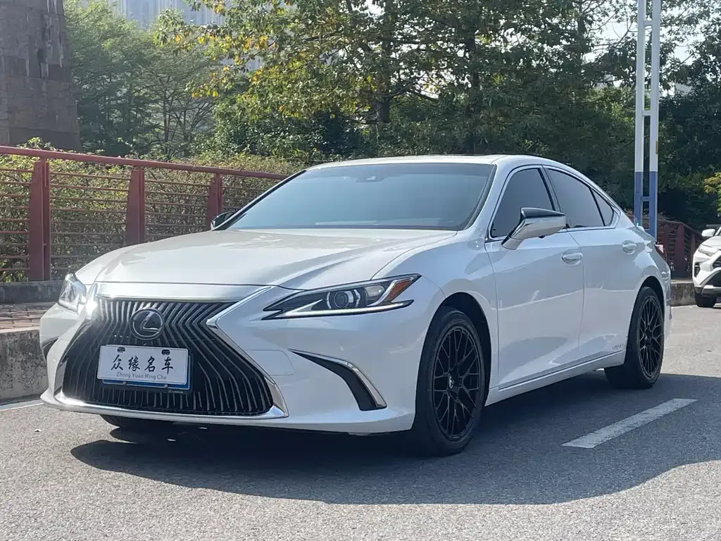 Lexus ES 2021 из CN, фото 1
