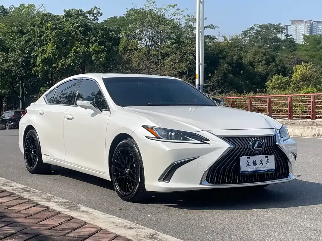 Lexus ES 2021 из CN, фото 6