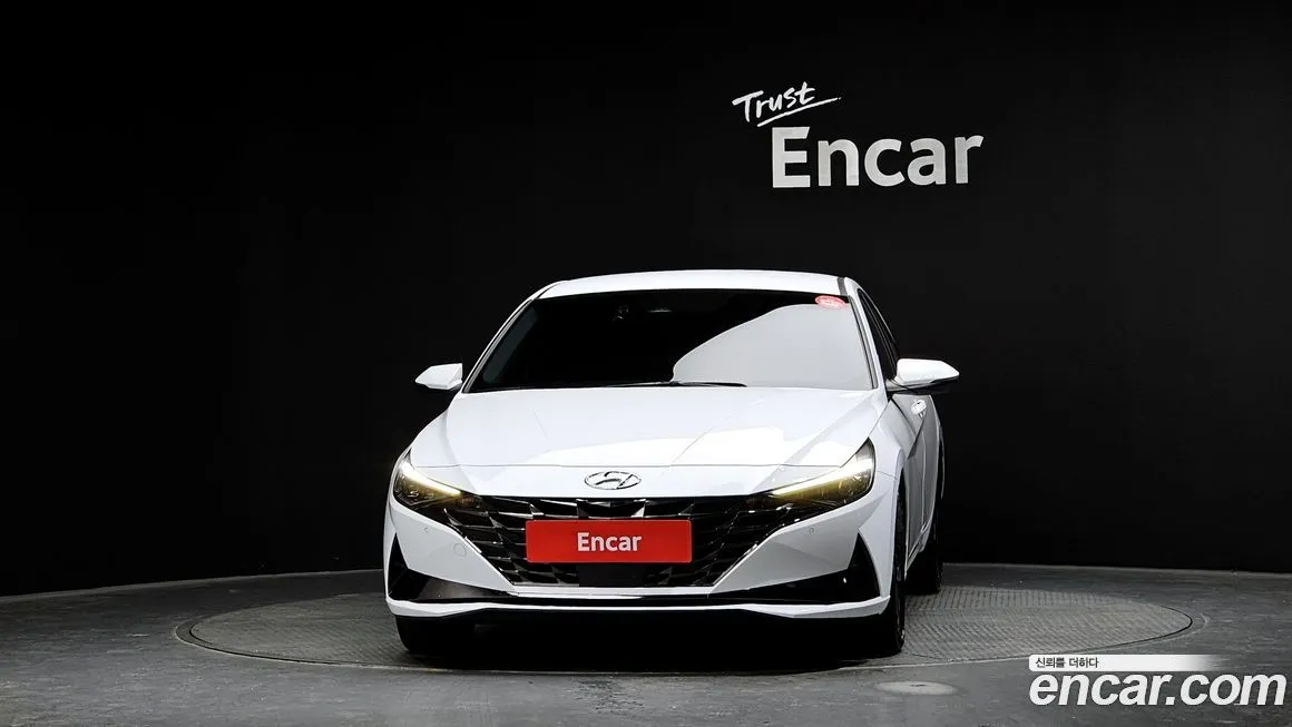 Hyundai AVANTE — фото 8