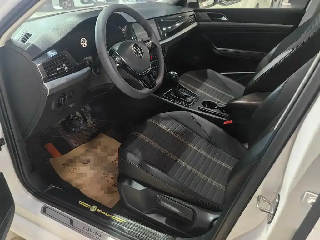 Volkswagen Lavida 2022 из CN, фото 5