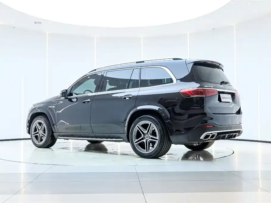 Mercedes-Benz GLS — фото 9