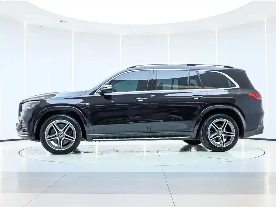 Mercedes-Benz GLS — фото 6