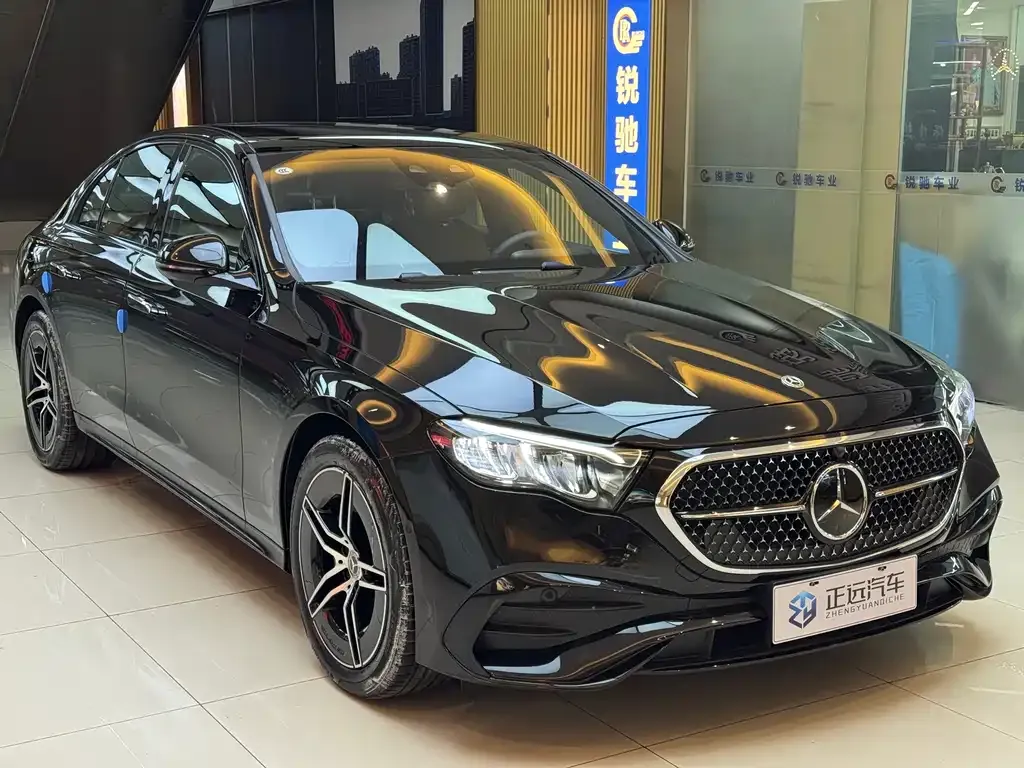 Mercedes-Benz E-Class (Import) 2025 из CN, фото 3