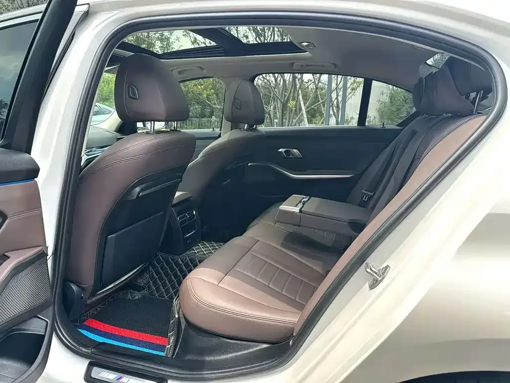BMW 3 Series — фото 10
