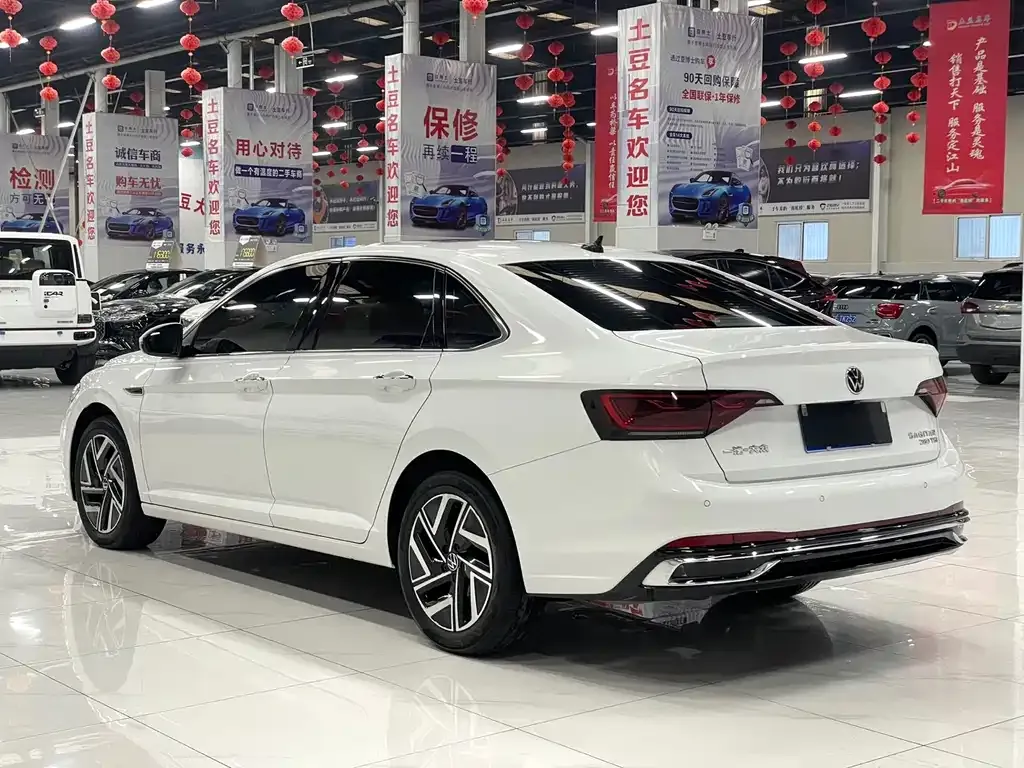 Volkswagen Sagitar 2022 из CN, фото 10