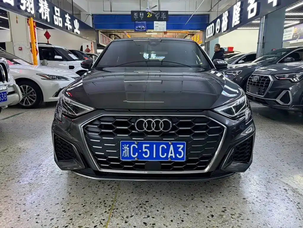 Audi A3 — фото 2