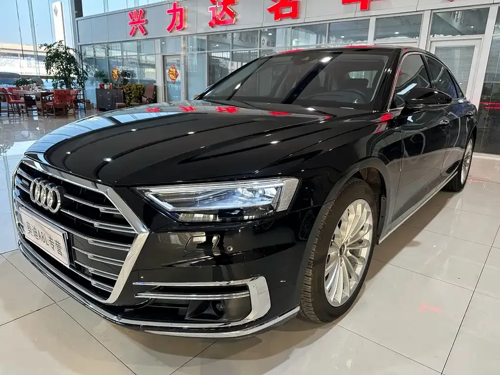 Audi A8 2021 из CN, фото 1