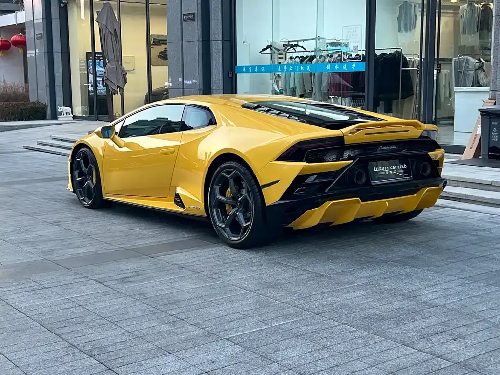 Lamborghini Huracan 2023 из CN, фото 6