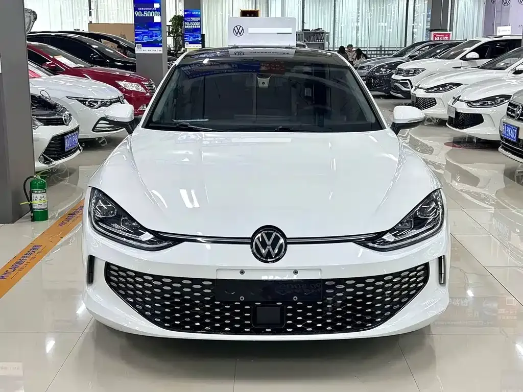 Volkswagen Lamando 2023 из CN, фото 9