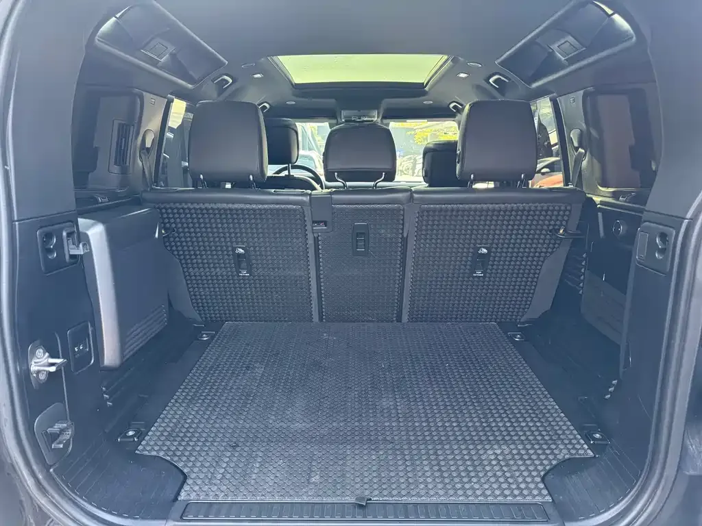 Land Rover Defender — фото 2