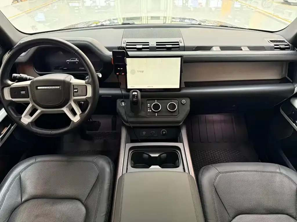 Land Rover Defender — фото 3