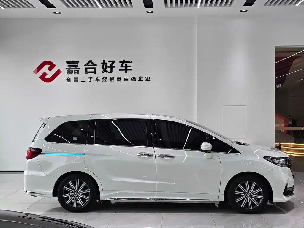 Honda Odyssey 2022 из CN, фото 3