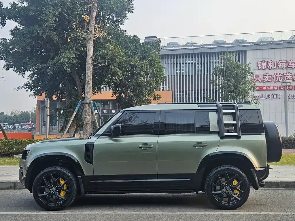 Land Rover Defender — фото 4