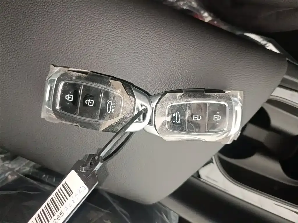 Hyundai Elantra 2025 из CN, фото 6