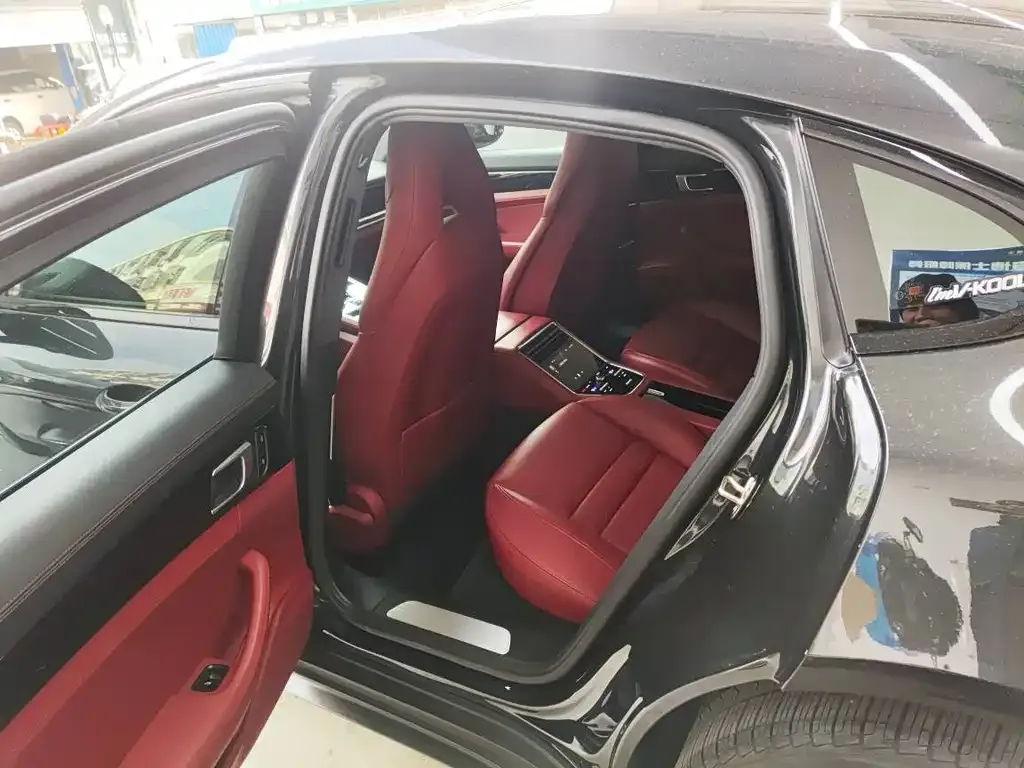 Porsche Panamera 2021 из CN, фото 2