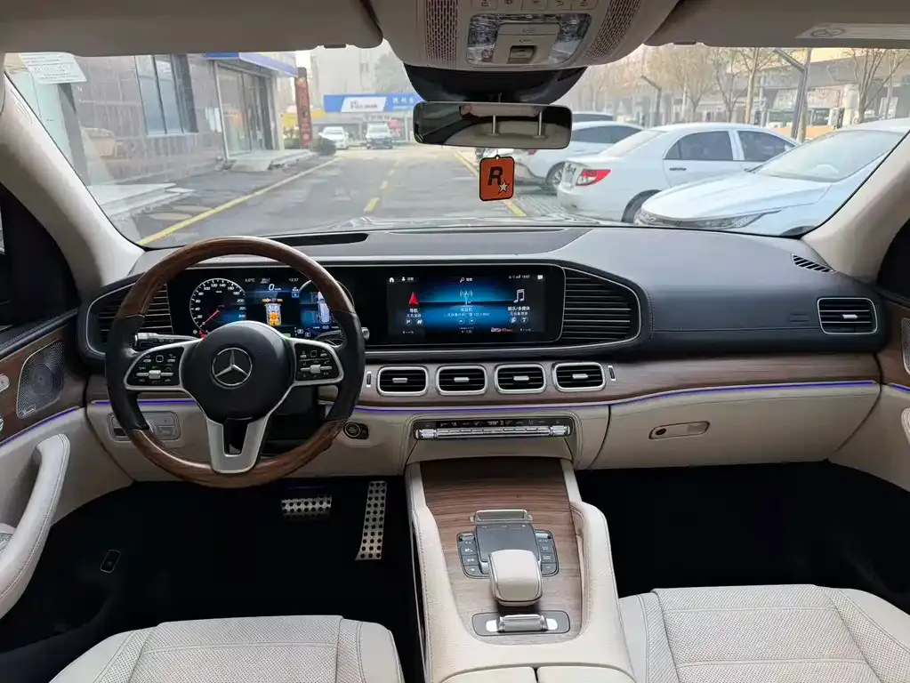 Mercedes-Benz GLS 2023 из CN, фото 9