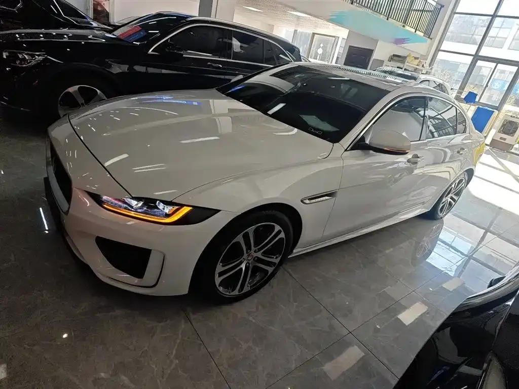 Jaguar XEL 2024 из CN, фото 7