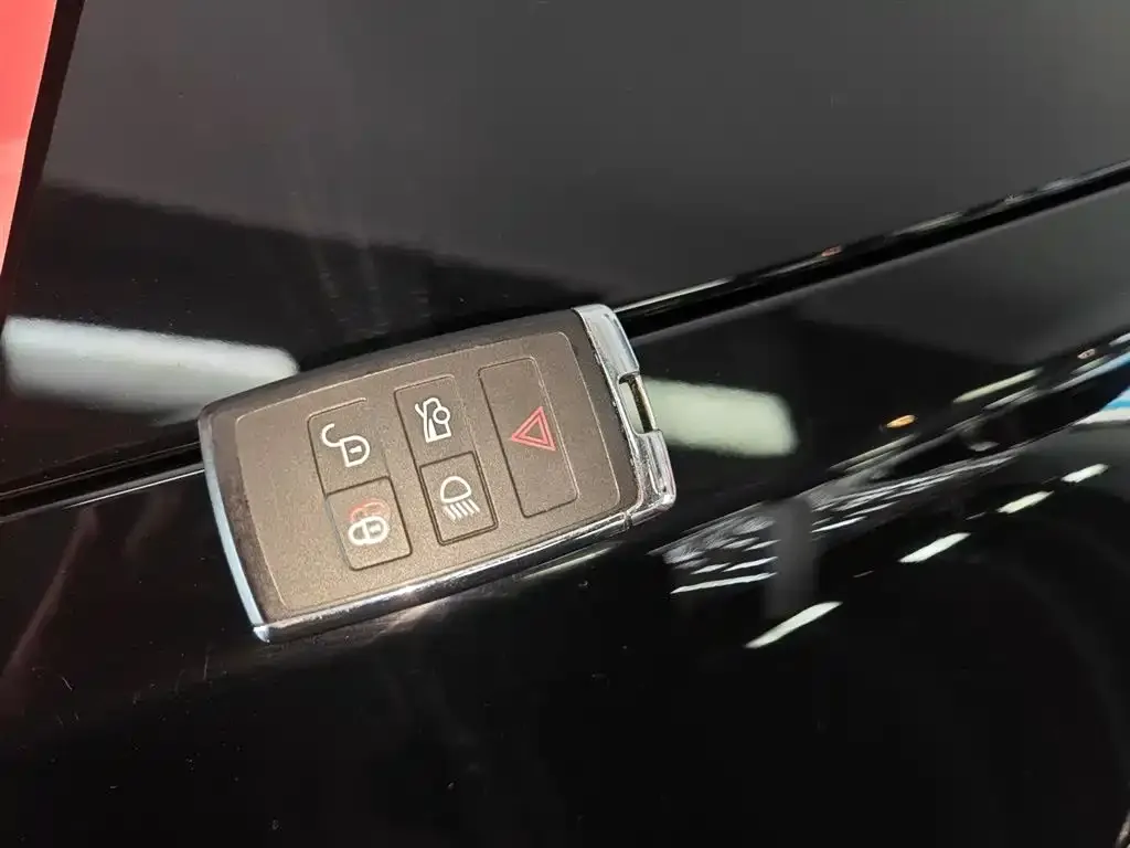 Jaguar XEL 2024 из CN, фото 3