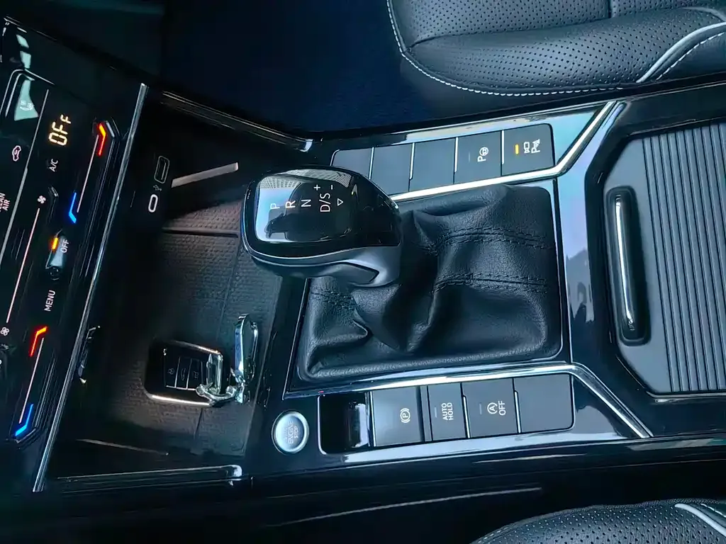 Volkswagen Passat — фото 2
