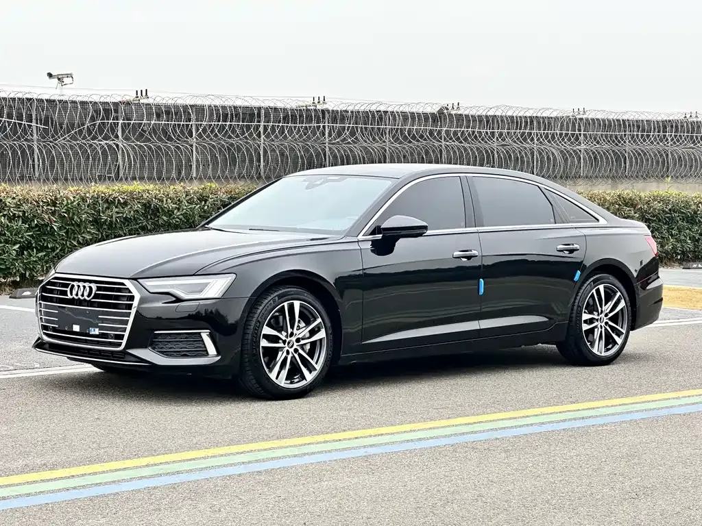 Audi A6L 2022 из CN, фото 1