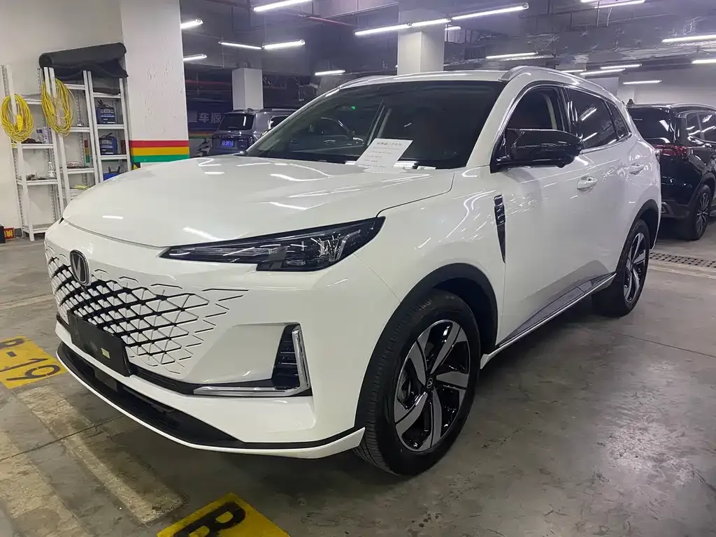 Changan CS55PLUS — фото 1