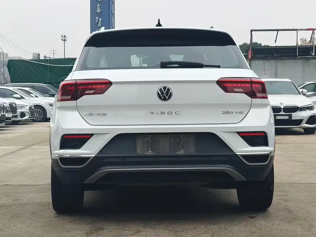 Volkswagen T-Roc 2023 из CN, фото 9