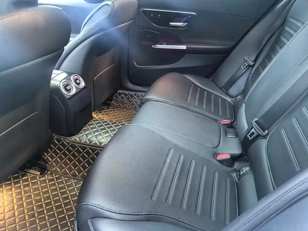 Mercedes-Benz C-Class 2023 из CN, фото 8