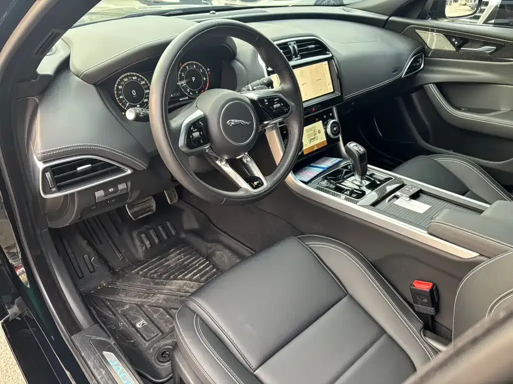 Jaguar XEL 2024 из CN, фото 5