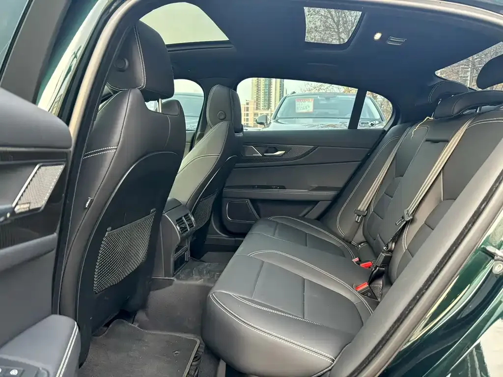 Jaguar XEL 2024 из CN, фото 2