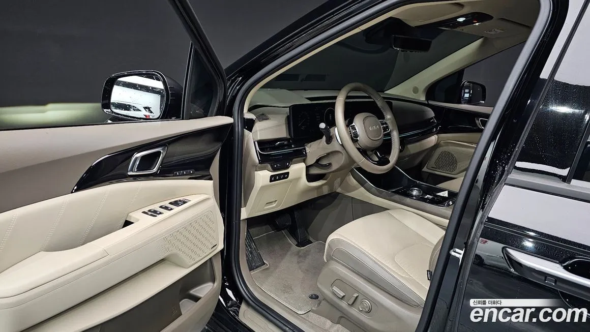 Kia Carnival — фото 10