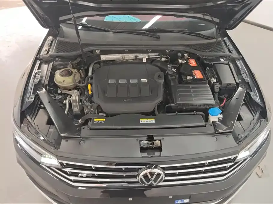Volkswagen Magotan 2022 из CN, фото 10