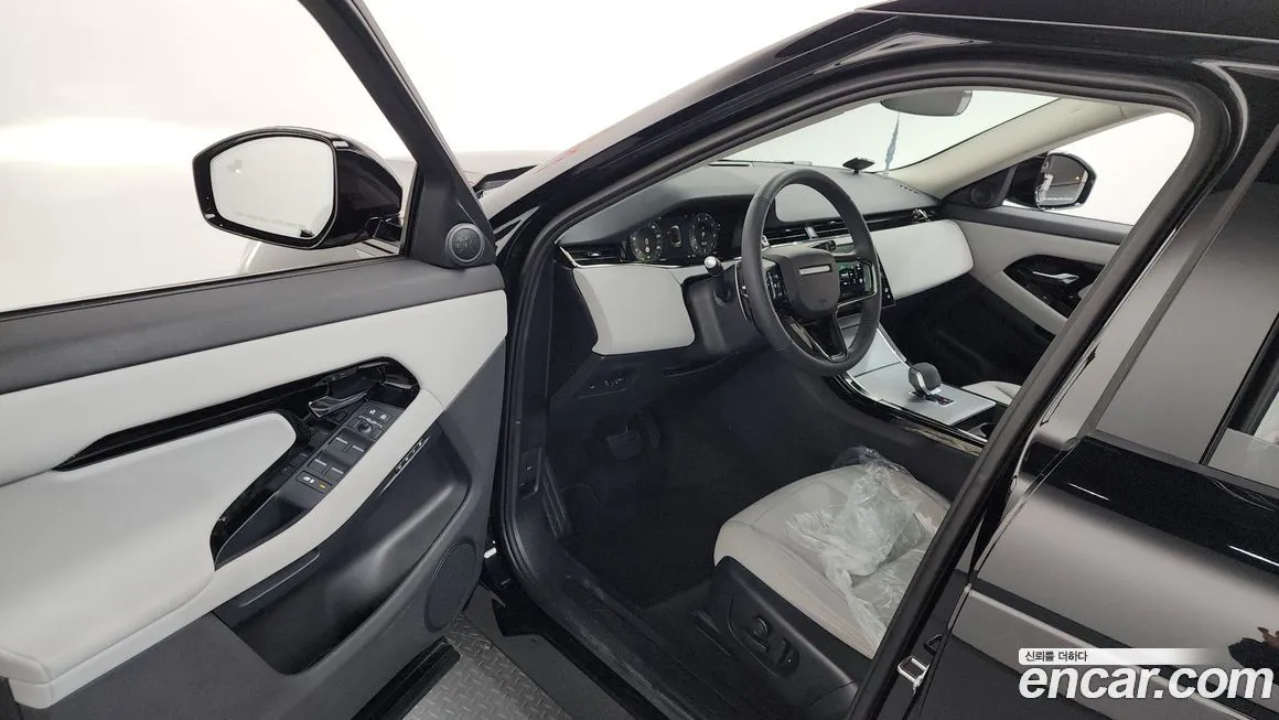 Land Rover Range Rover Evoque 2025 из KR, фото 8