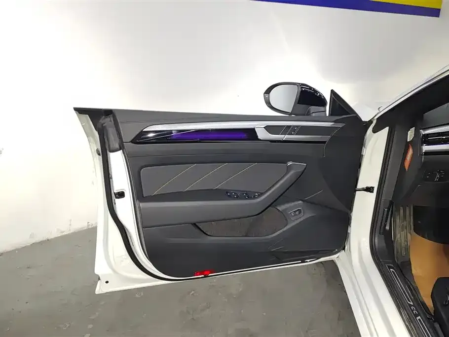 Volkswagen CC 2025 из CN, фото 7