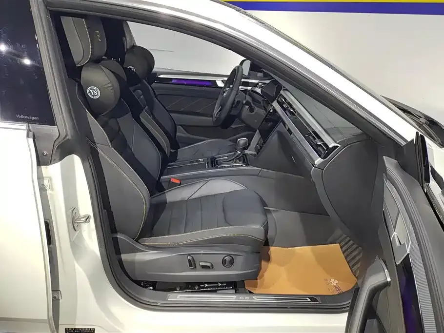 Volkswagen CC 2025 из CN, фото 8