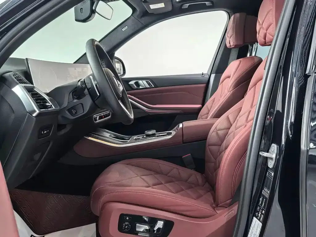 BMW X5 2025 из CN, фото 4