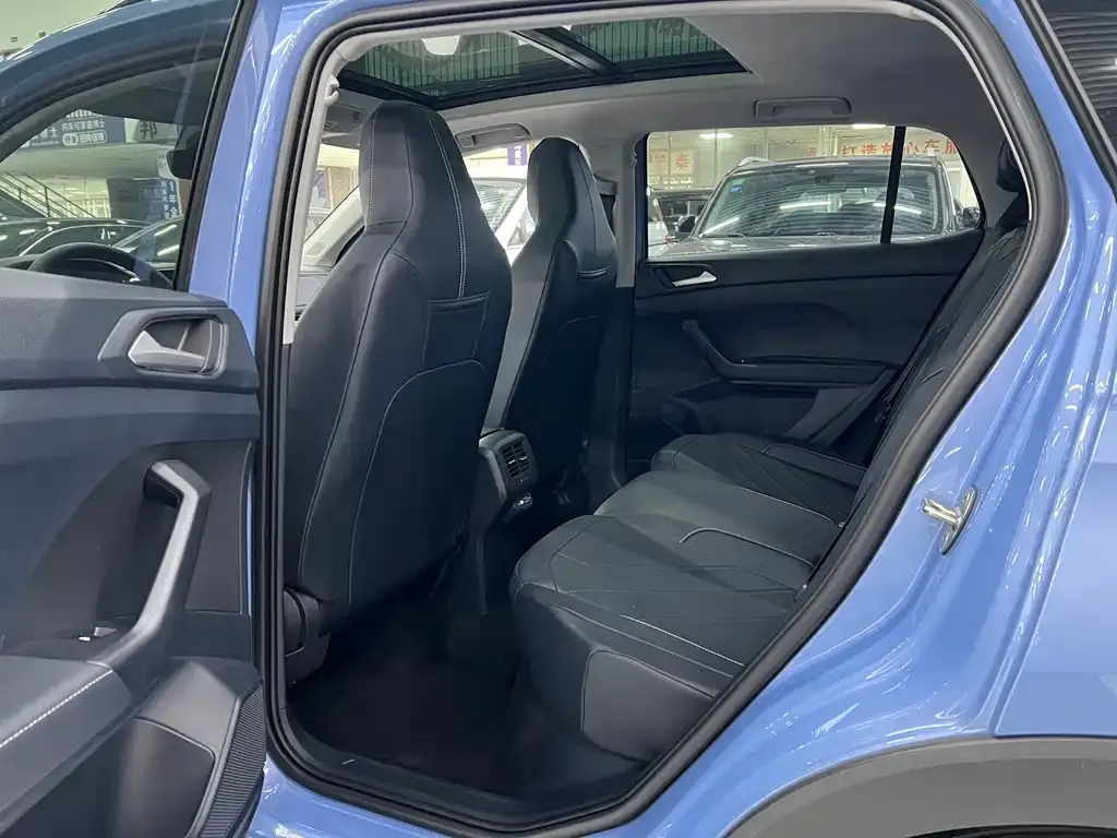 Volkswagen Tharu 2024 из CN, фото 3