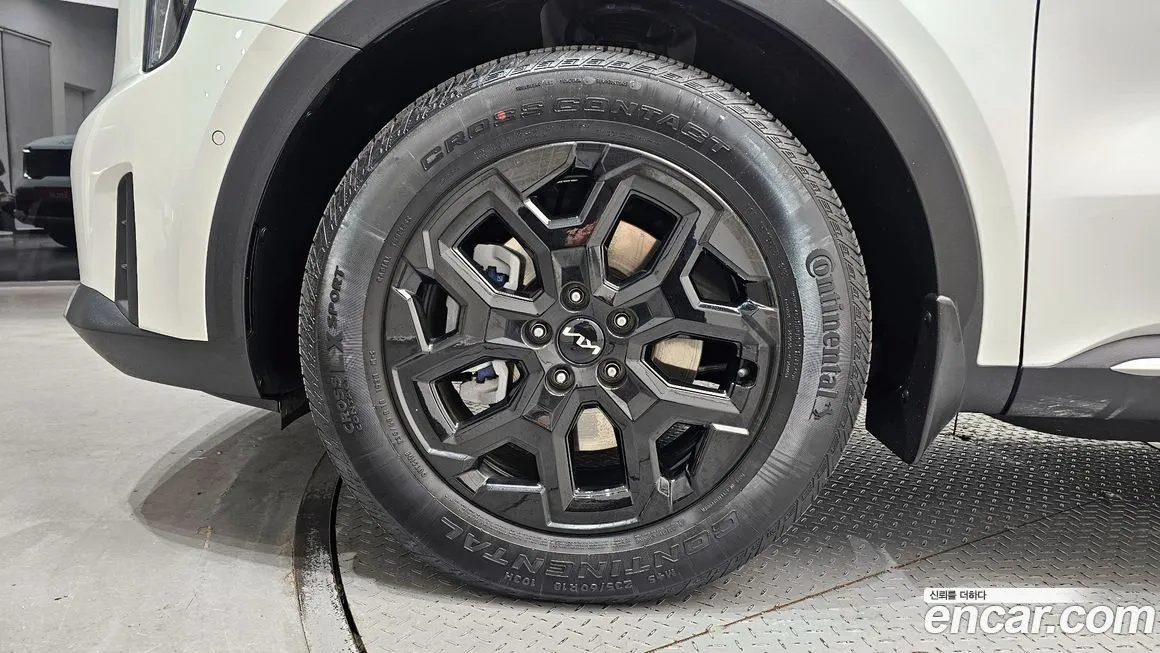 Kia Sorento — фото 5