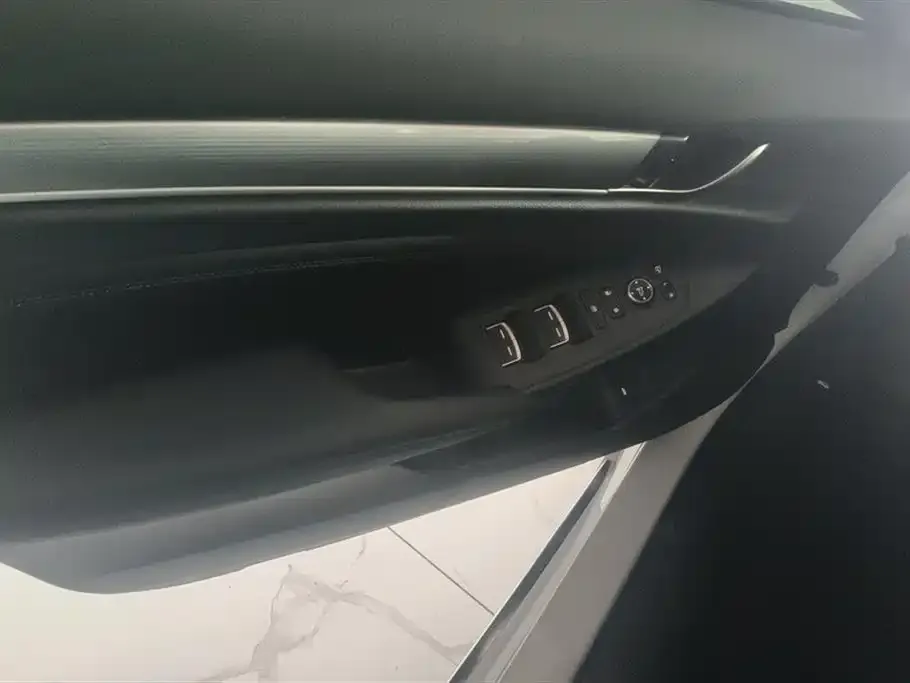 Honda Accord 2023 из CN, фото 2