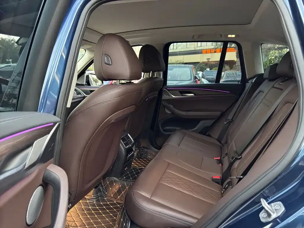 BMW X3 2022 из CN, фото 2