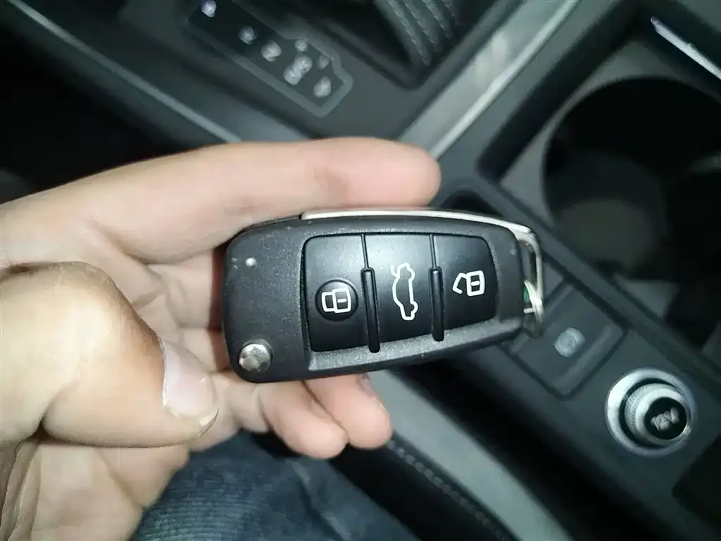 Audi Q3 2025 из CN, фото 7