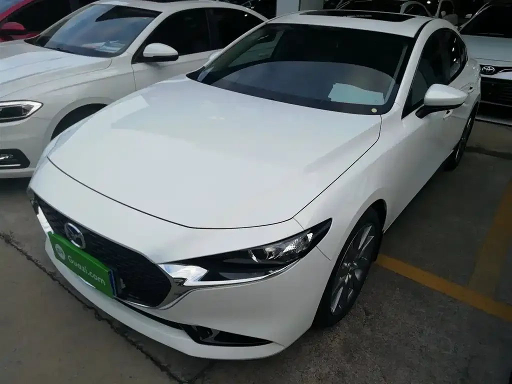 Mazda 3 Axela 2025 из CN, фото 1