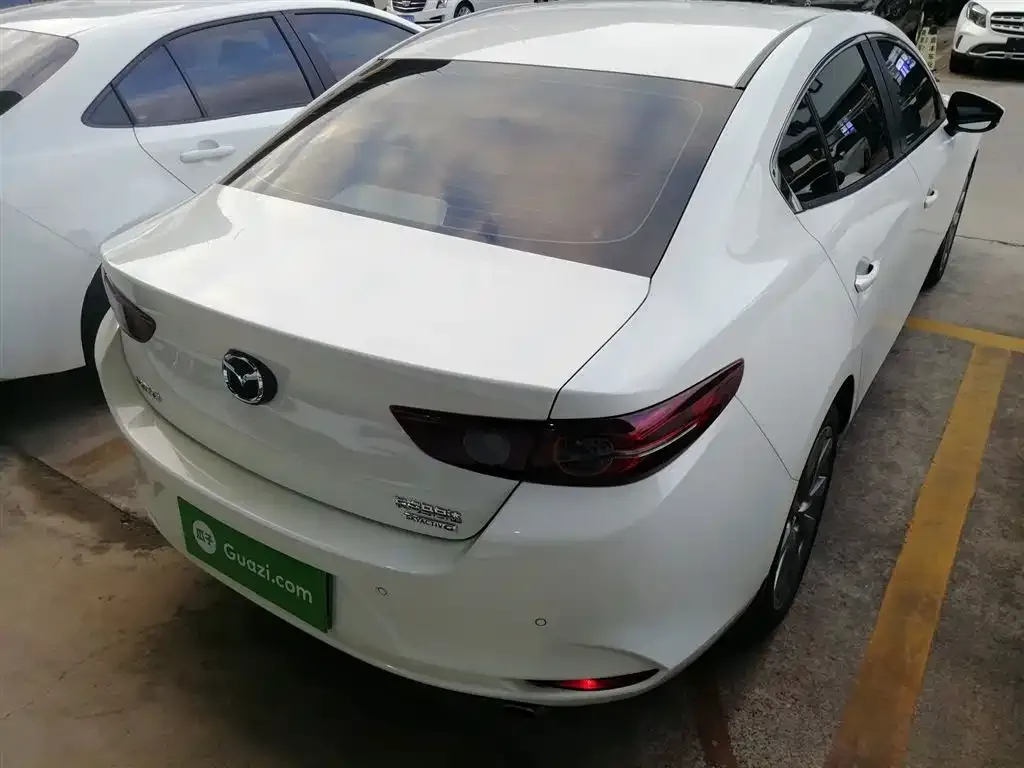 Mazda 3 Axela 2025 из CN, фото 7