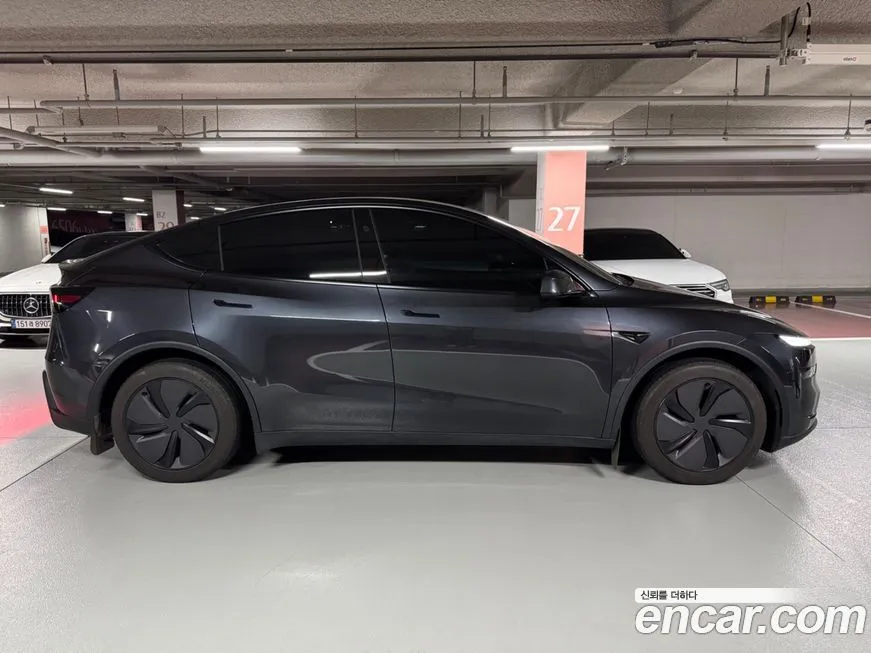 Tesla Model Y 2025 из KR, фото 6